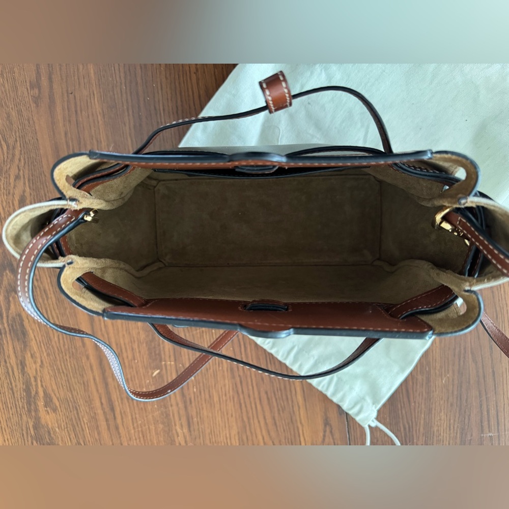 Calfskin Linen Mini Lazo Tote Khaki Green - Picture 4 of 12